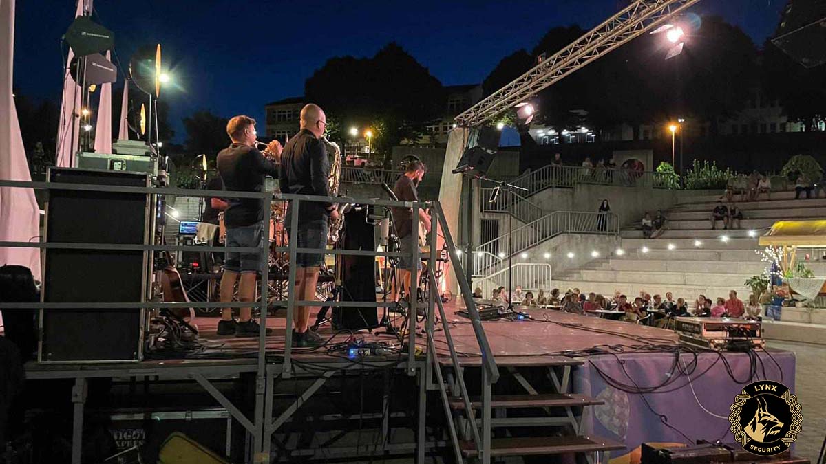 Pročitajte više o članku BILI SMO U MATULJIMA NA NIGHT EXPRESS I PARTY LOKALNIH OKUSA